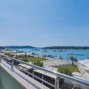 Riva Appartamento Medolino
