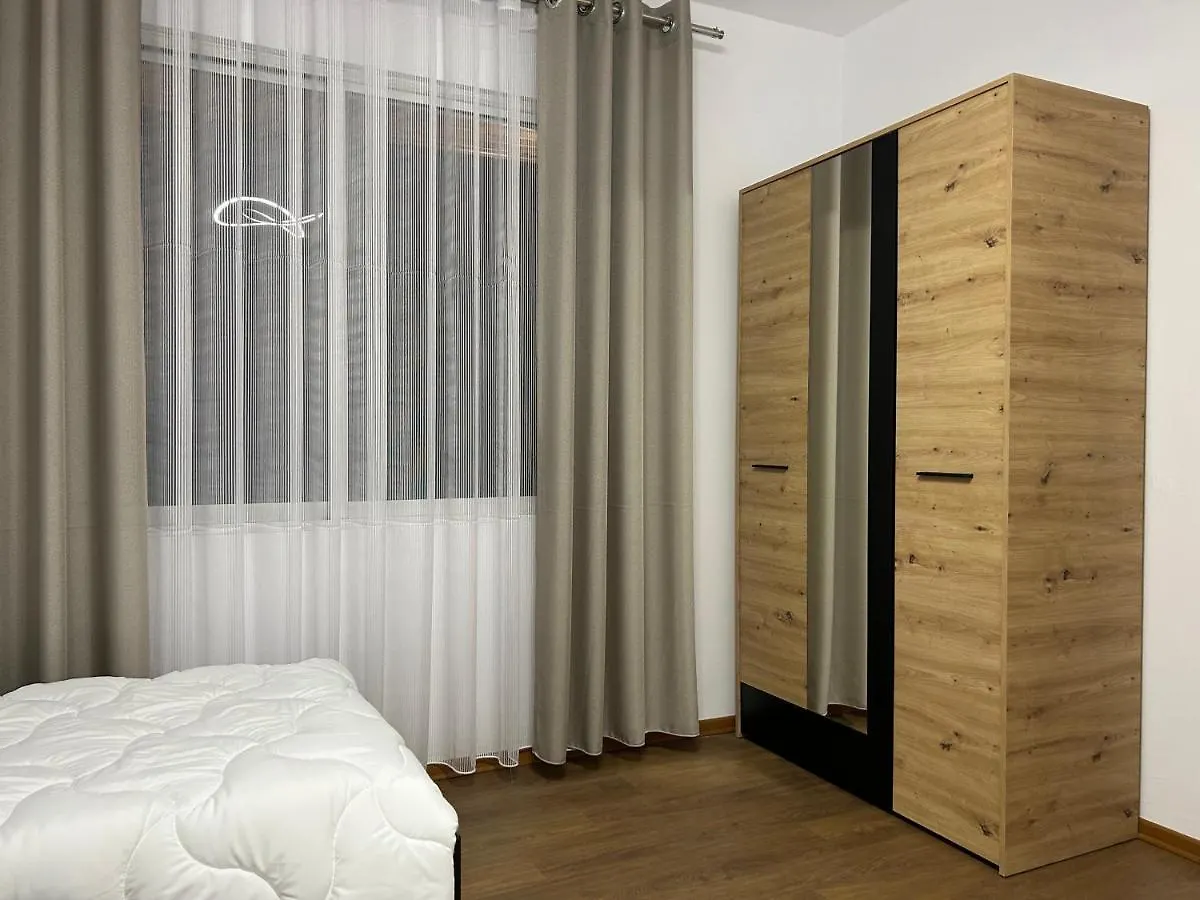 E&E Home Sweet Home Tirana